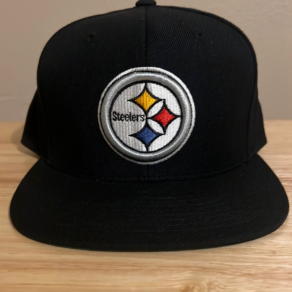 Vintage Mitchell and Ness Pittsburgh Steelers snapback hat